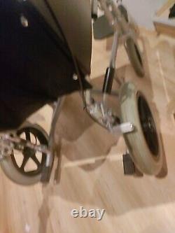 Drive DeVilbiss Healthcare LAWC002 18 Lightweight Folding Wheelchair Black