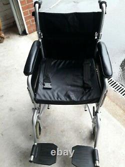 Drive lightweight folding transit wheelchair, 18 seat, max user 115Kg (18st)