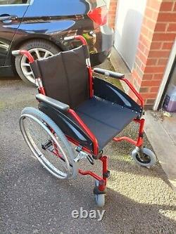 EliteCare ECSP03 Lightweight Folding Self-Propelled Wheelchair