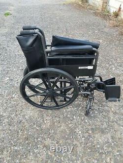 Folding Wheelchair Manual Propelled Lightweight Caremax with Parking Break