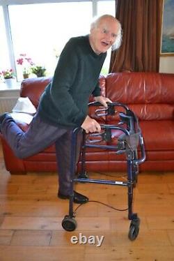 Invacare strong Lightweight folding aluminum wheelchair walker travel USA Braked