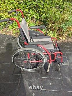 Karma Ergo 115'Self-Propelled Wheelchair (RED)