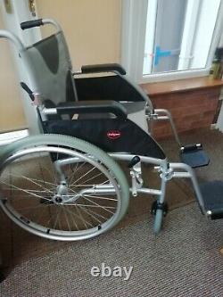 Lightweight self propelled Wheelchair