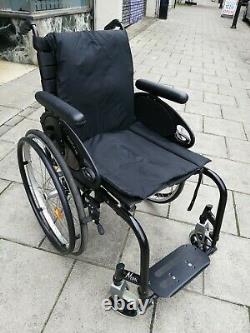 Quickie Neon manual lightweight folding wheelchair